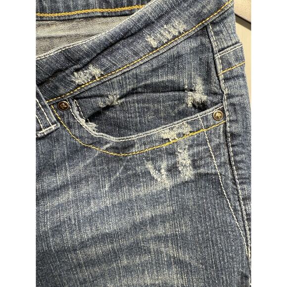 Red Rivet Jeans Women’s 11 Bootcut Blue Denim Fleur De Lis Rhinestone Pockets - Picture 9 of 16